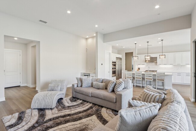 Building Photo - 57825 Stone Creek Trail W
