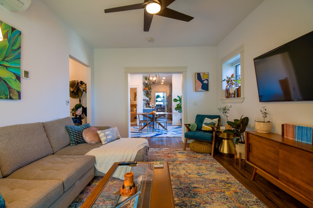 Building Photo - 2461 Adams Ave