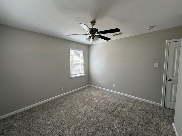 Building Photo - 1833 Grove Cir