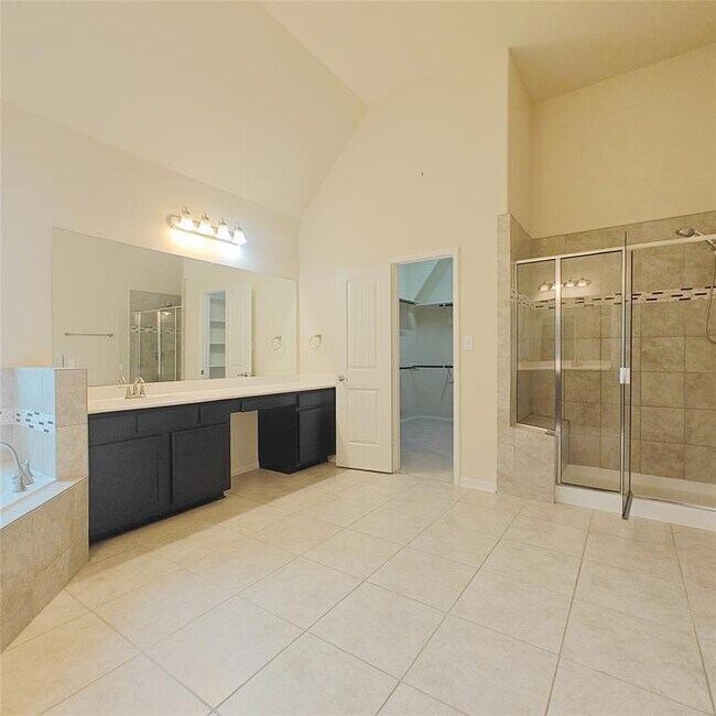 Building Photo - 8922 Covington Estates Cir