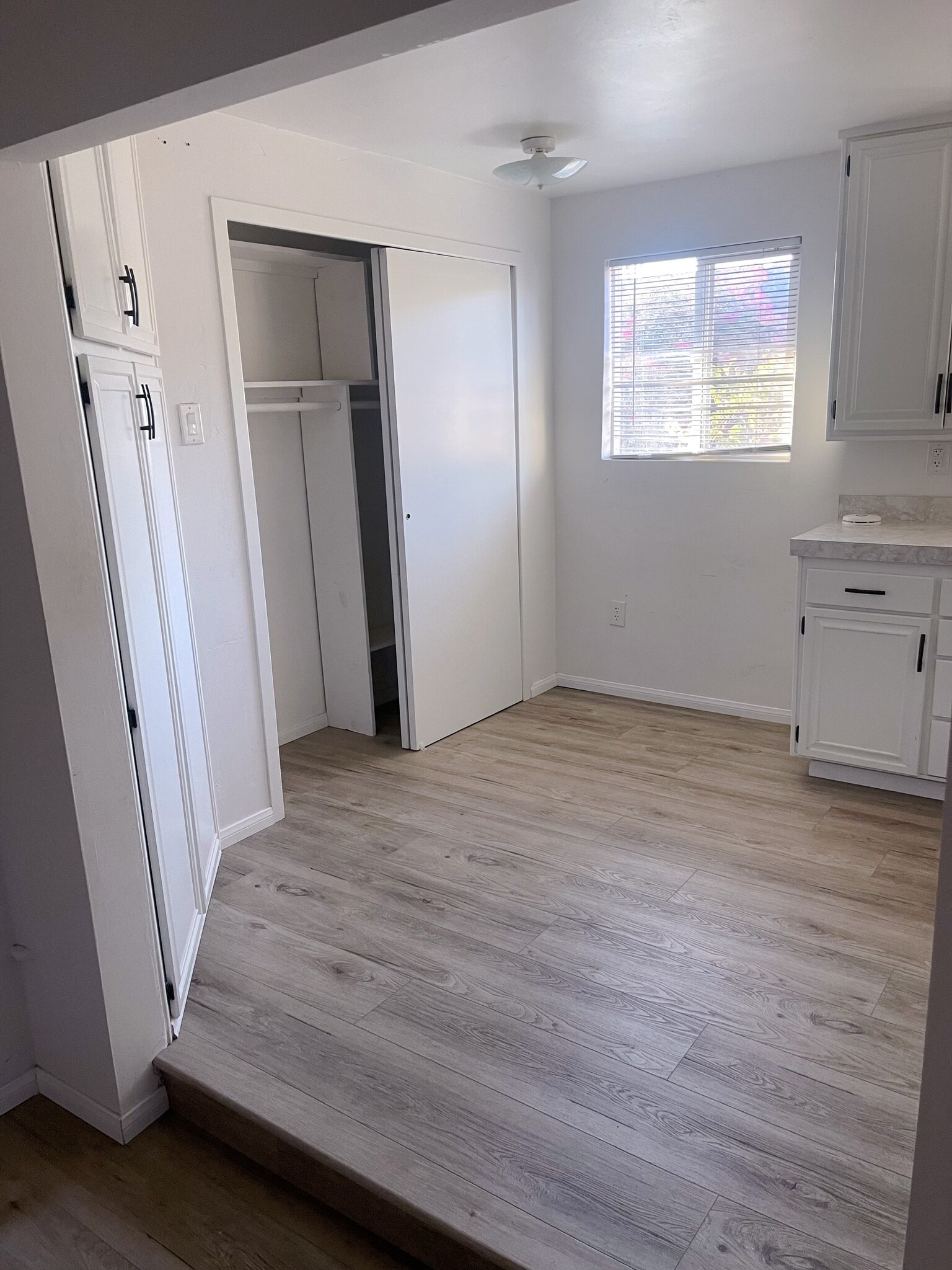Building Photo - 9575 E Heaney Cir
