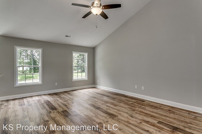 Building Photo - 3 br, 2 bath House - 124 Clearwind Court