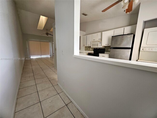 Building Photo - 2511 NW 56th Ave