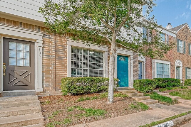 Building Photo - 2930 Grants Lake Blvd