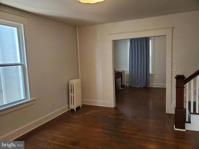 Building Photo - 608 Trail Ave