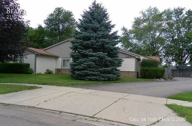 Primary Photo - 2150 Phillips Ave