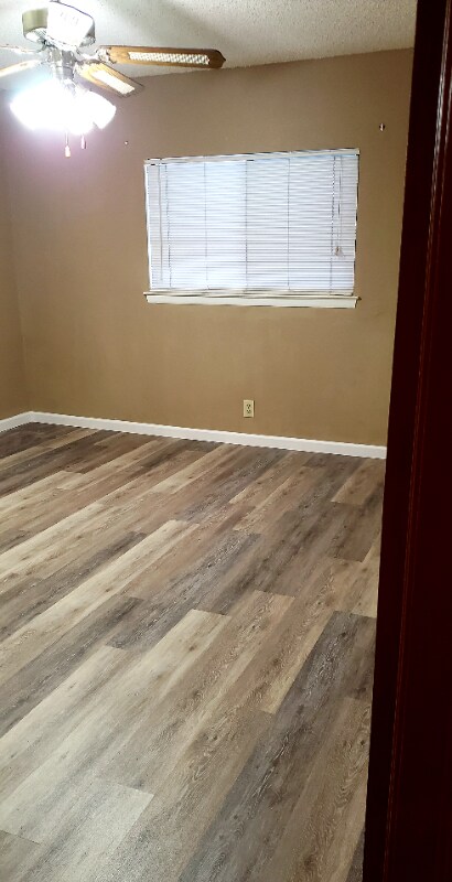 Building Photo - 13018 Chimney Oak Dr