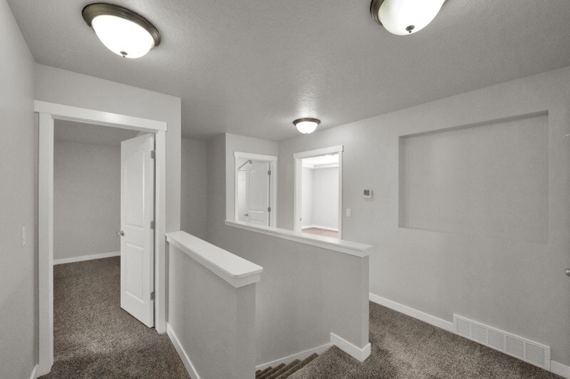 Building Photo - 1113 Meadow Walk Dr