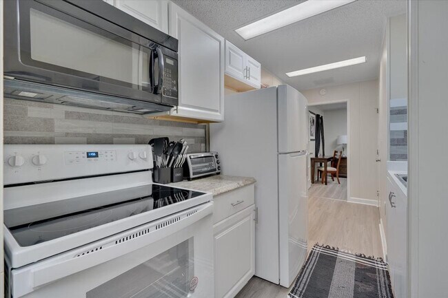 Building Photo - 4217 Neal Rd