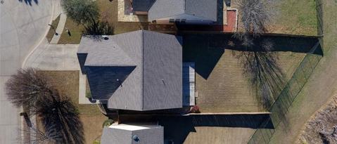 Building Photo - 160 Angus Dr