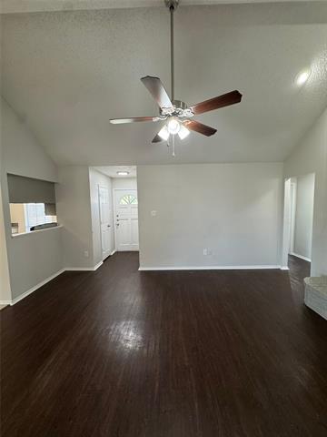 Building Photo - 459 Little Valley Ct
