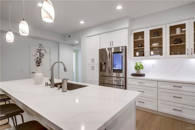 Building Photo - 1059 Cadence