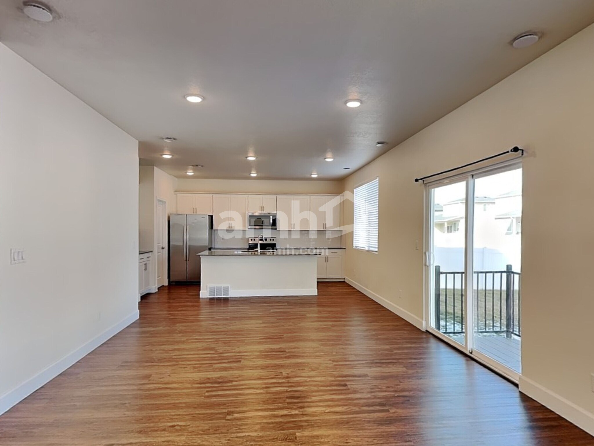 Building Photo - 2604 W 3340 S