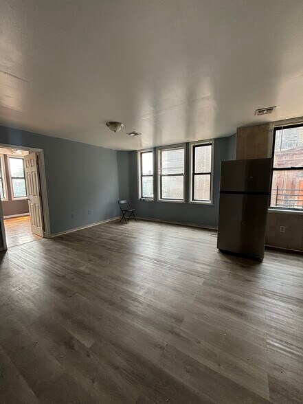 47 Milford Ave 1 - 41 Milford Ave