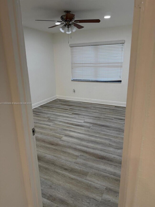 Building Photo - 6530 W 27th Ave