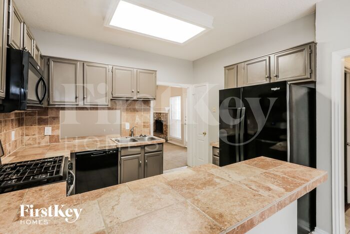 Building Photo - 1509 Dreama Dr