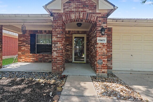 Building Photo - 15403 Court Green Trail