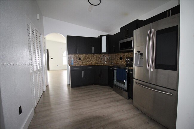 Building Photo - 3355 W 68th St