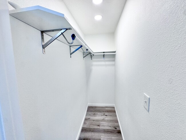 Building Photo - 71 W 750 N