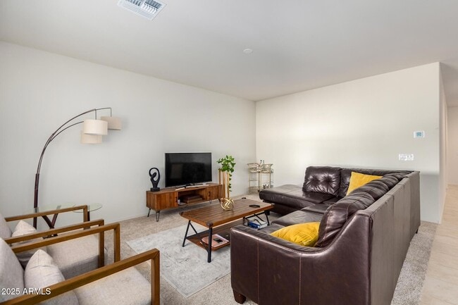 Building Photo - 10808 W Bloch Rd