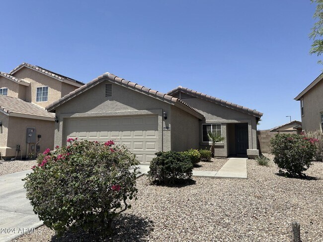 Building Photo - 22814 W Cantilever St