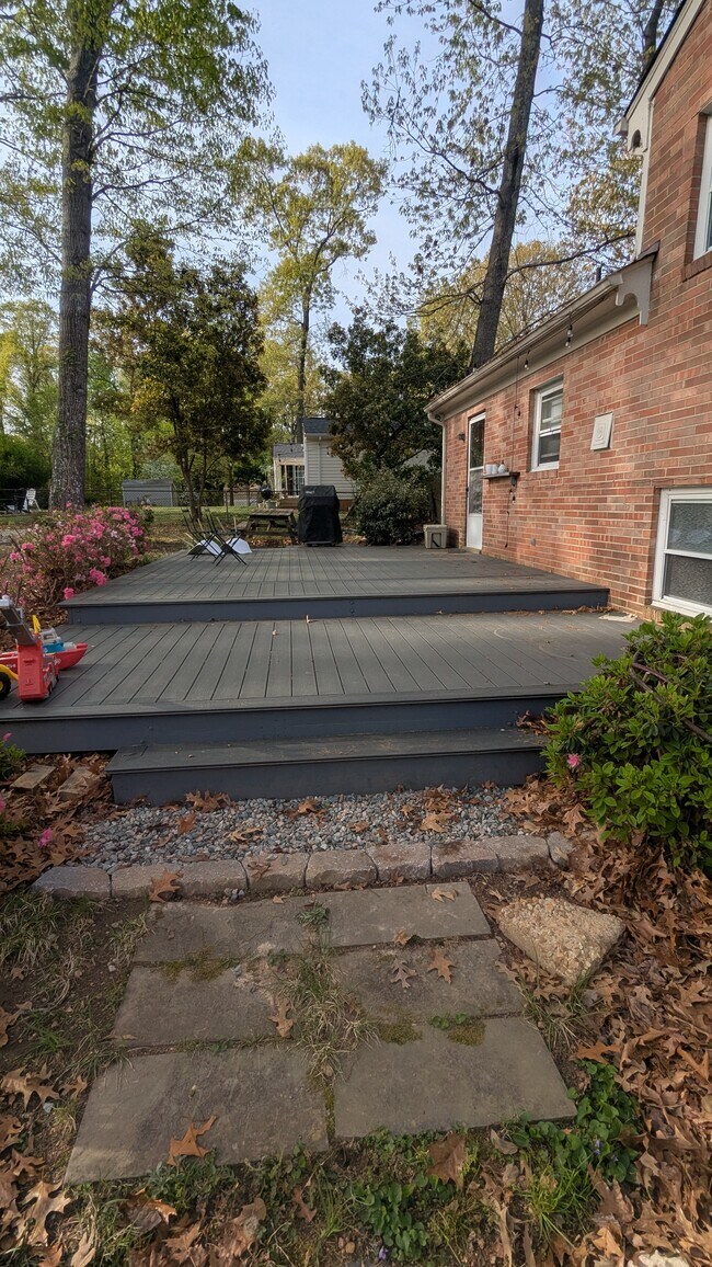 Building Photo - 2343 Penrose Dr