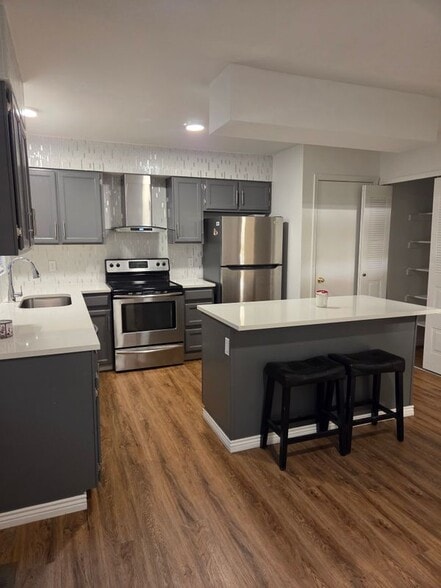 Primary Photo - 2915 W 81st Ave