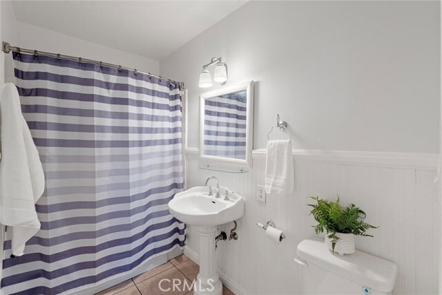 Building Photo - 1349 Shadow Ln