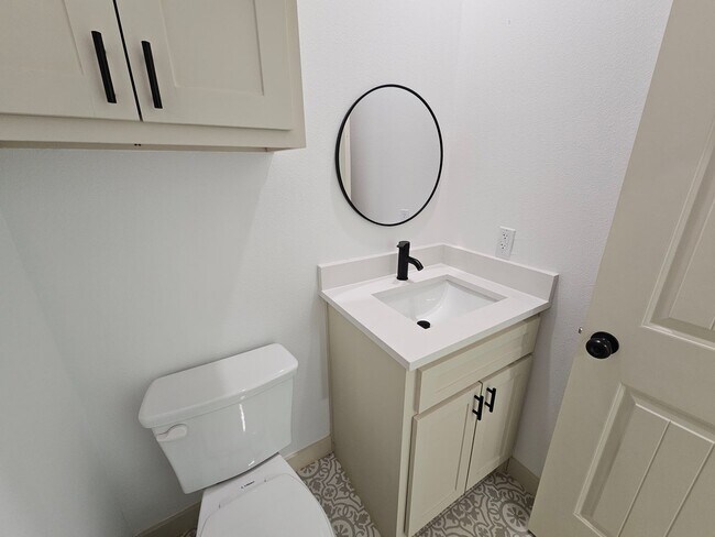 Building Photo - BRAND NEW BUILD!!