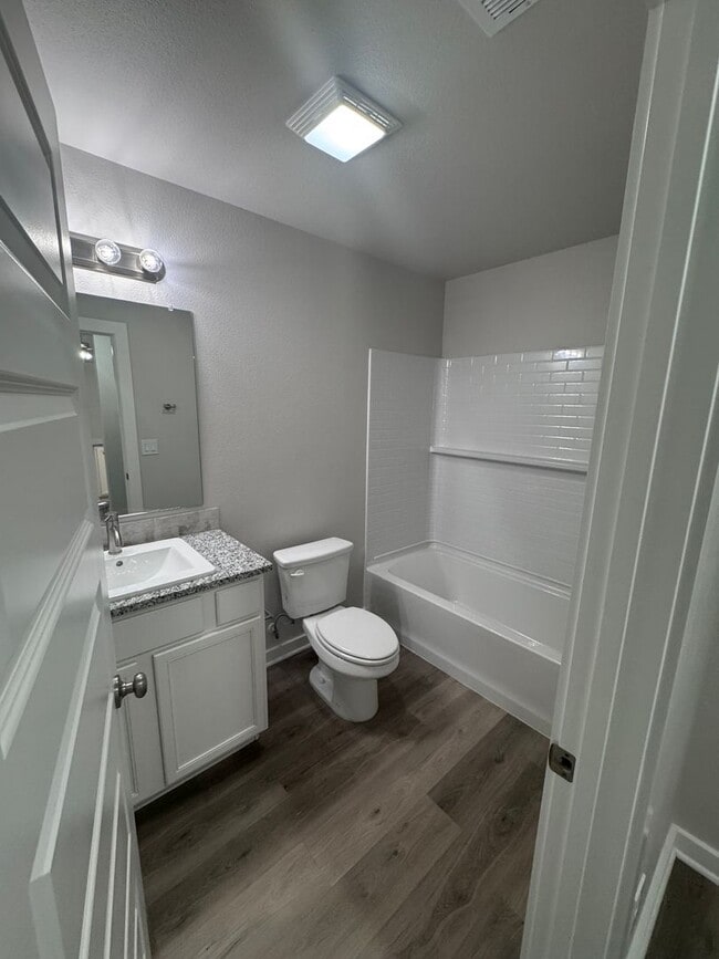 Building Photo - Newer Construction in Wolfforth