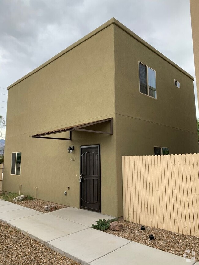 Building Photo - Beautiful Single family home on Flower
