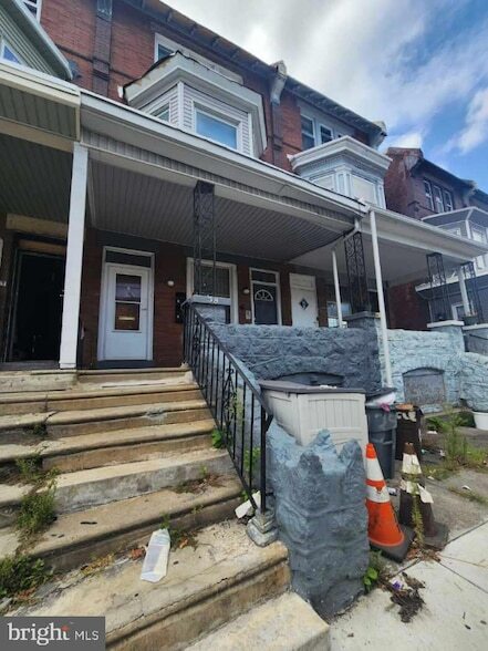 Building Photo - 38 S 51st St