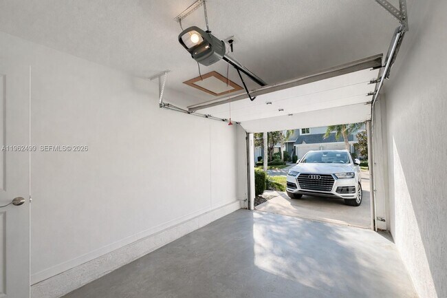 Building Photo - 5327 Sapphire Valley