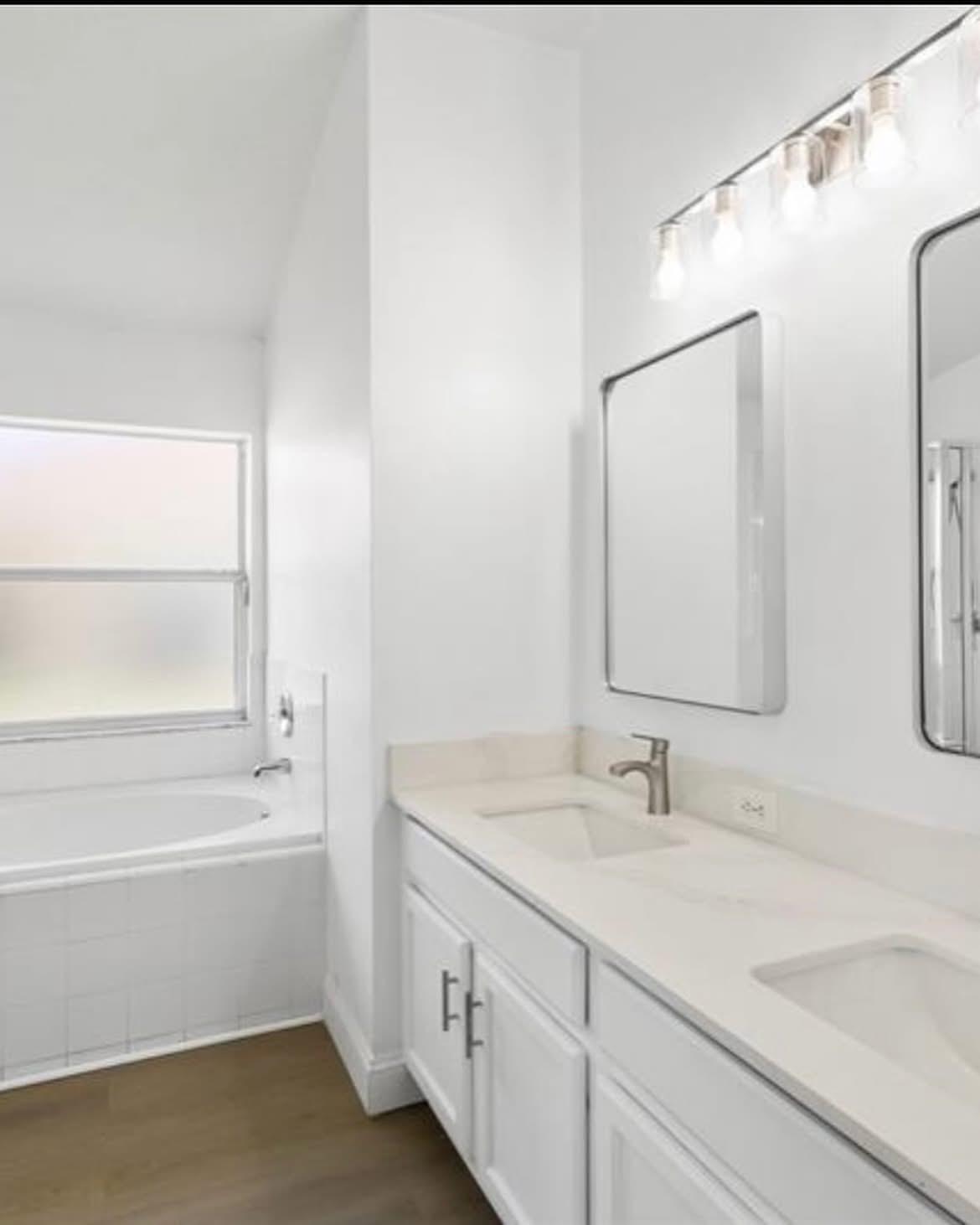 Building Photo - 3078 Mandolin Dr