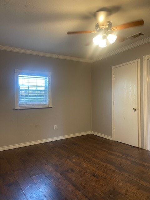 Building Photo - 412 Martinique Ave