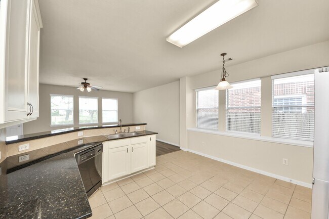 Building Photo - 13127 Barn Course Dr