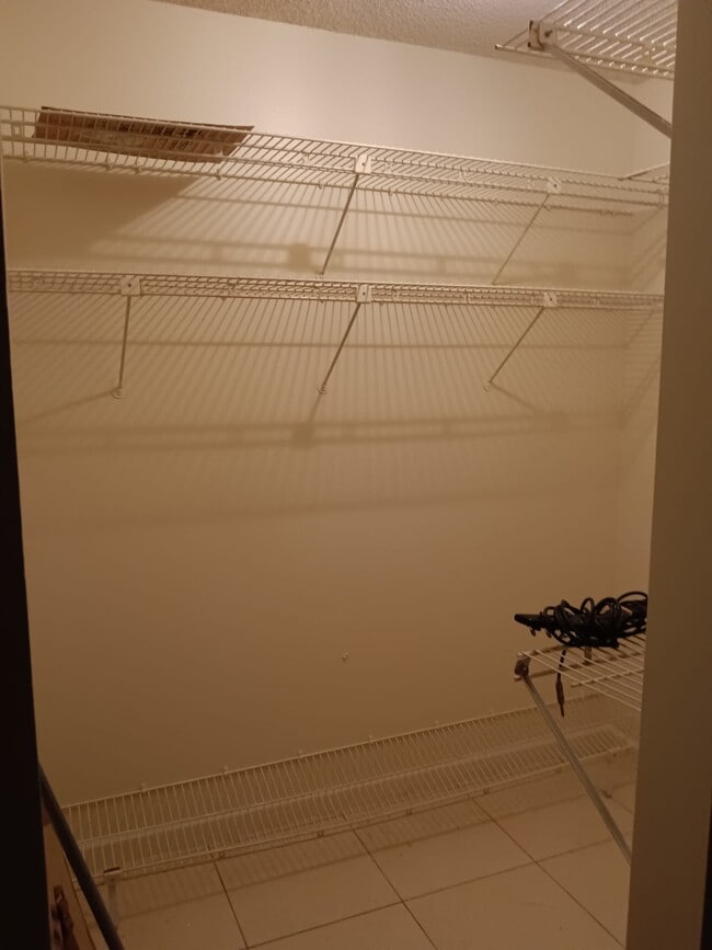 Building Photo - 4851 NW 21st St