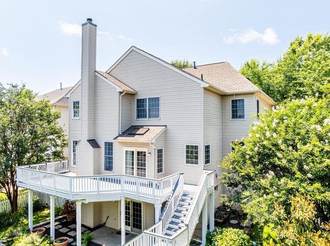 Building Photo - 20152 Boxwood Pl