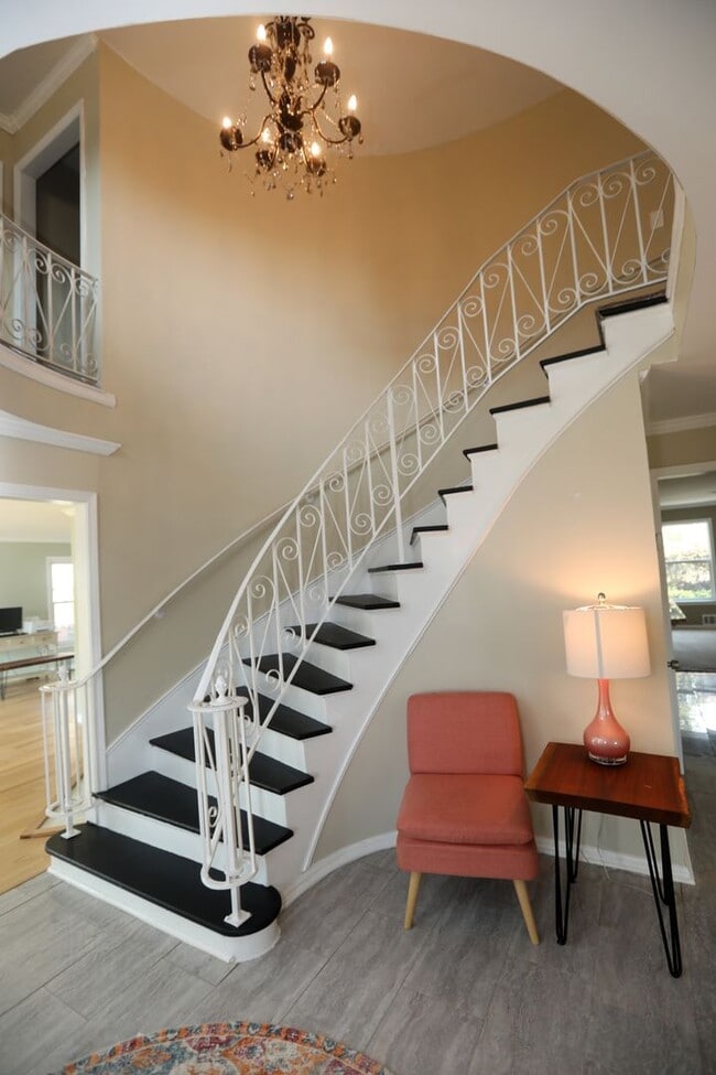 Building Photo - 3710 Winkfield Pl