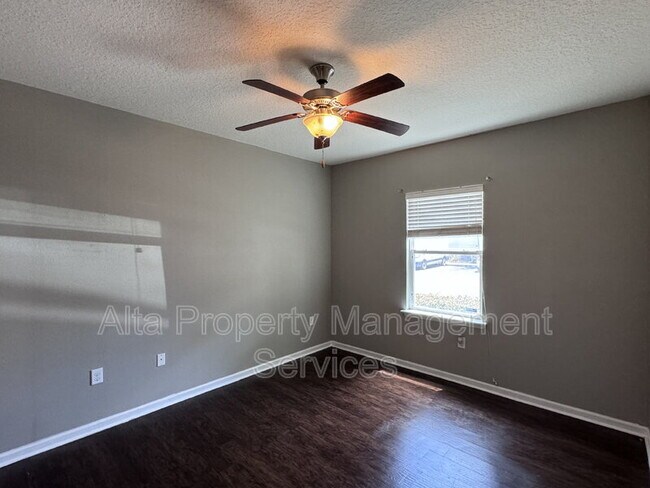 Building Photo - 5775 Ortega View Way