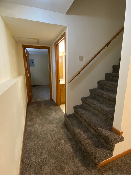 Building Photo - 1129 Glenn Pl