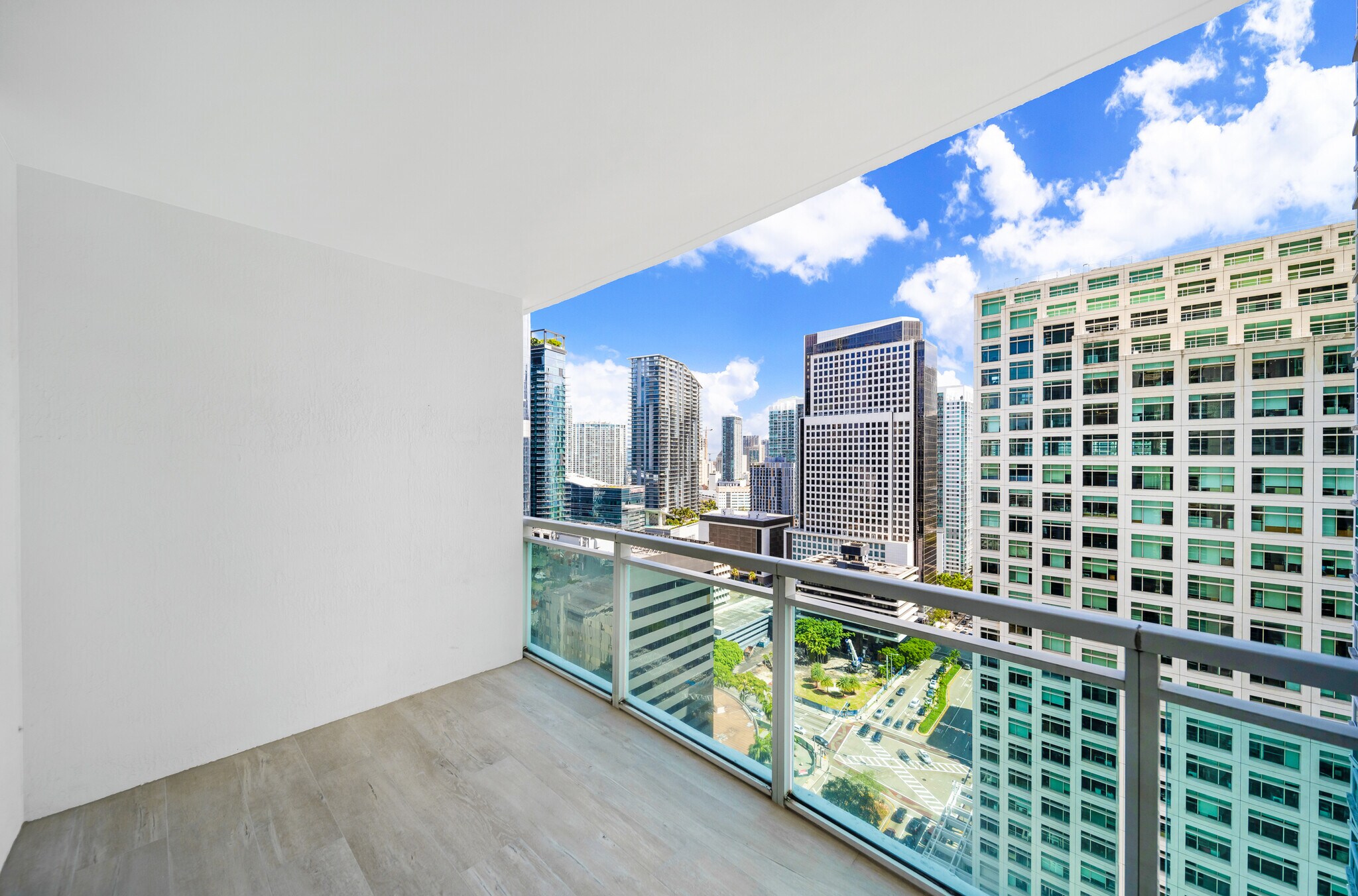 Building Photo - 951 Brickell Ave
