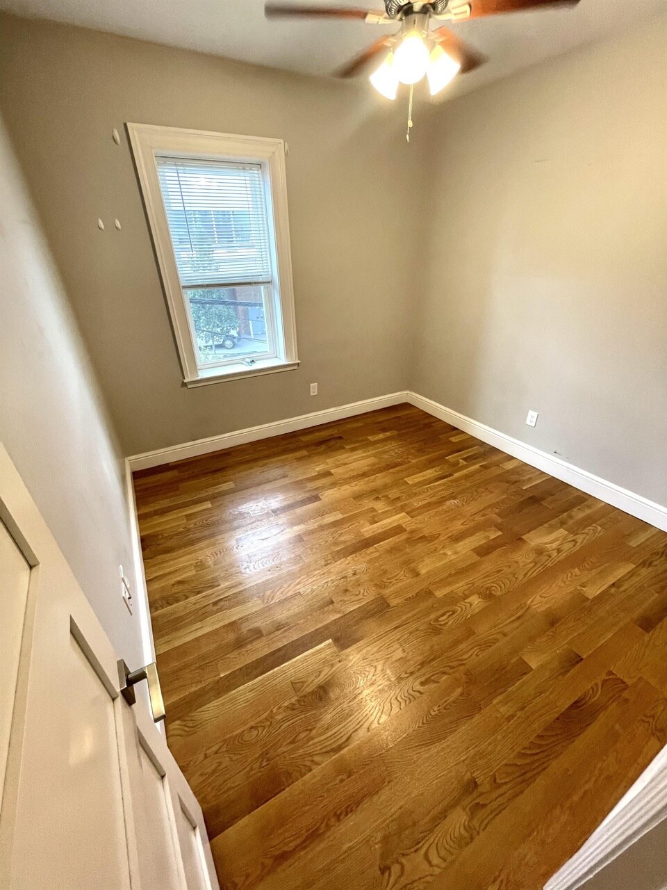 Building Photo - 136 Berkshire St