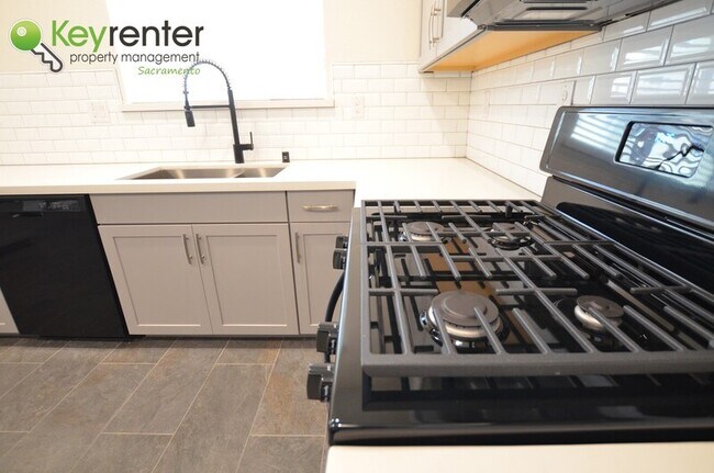 Building Photo - 3055 Island Creek Way