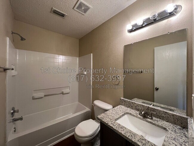 Building Photo - 4888 Parkview Hills Ln