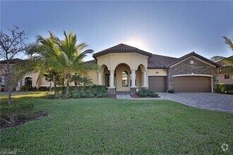 Building Photo - 9461 Italia Way