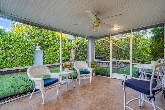 Building Photo - 333 Linwood Dr