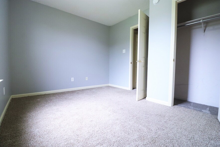 Building Photo - 56 Timberwood Dr