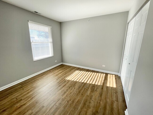 Building Photo - 201 Penny Ave