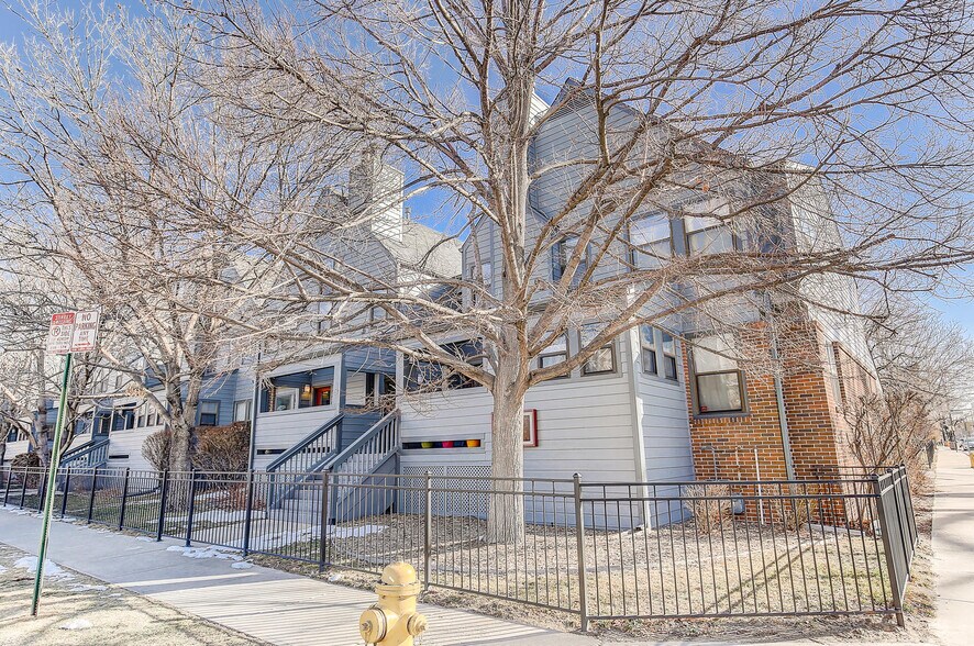 Building Photo - 2 Acoma St